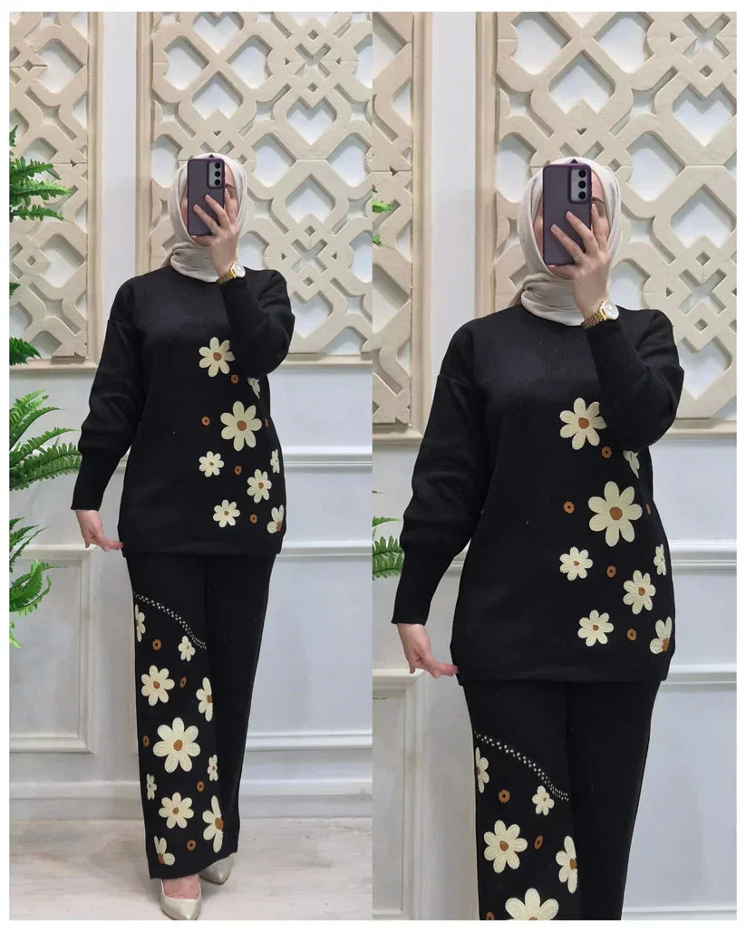 CH-495  2 Pcs Printed Fleece Co-ord Set For Winters